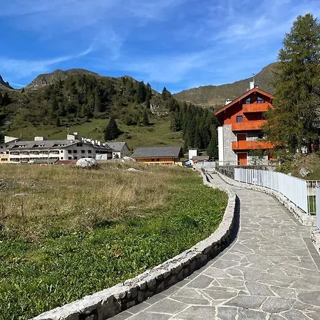 Affittimoderni San Simone - Sci Sole Διαμέρισμα Valleve